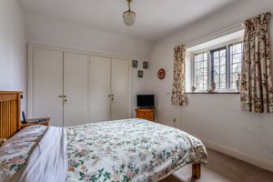 Built-in Wardrobes- click for photo gallery